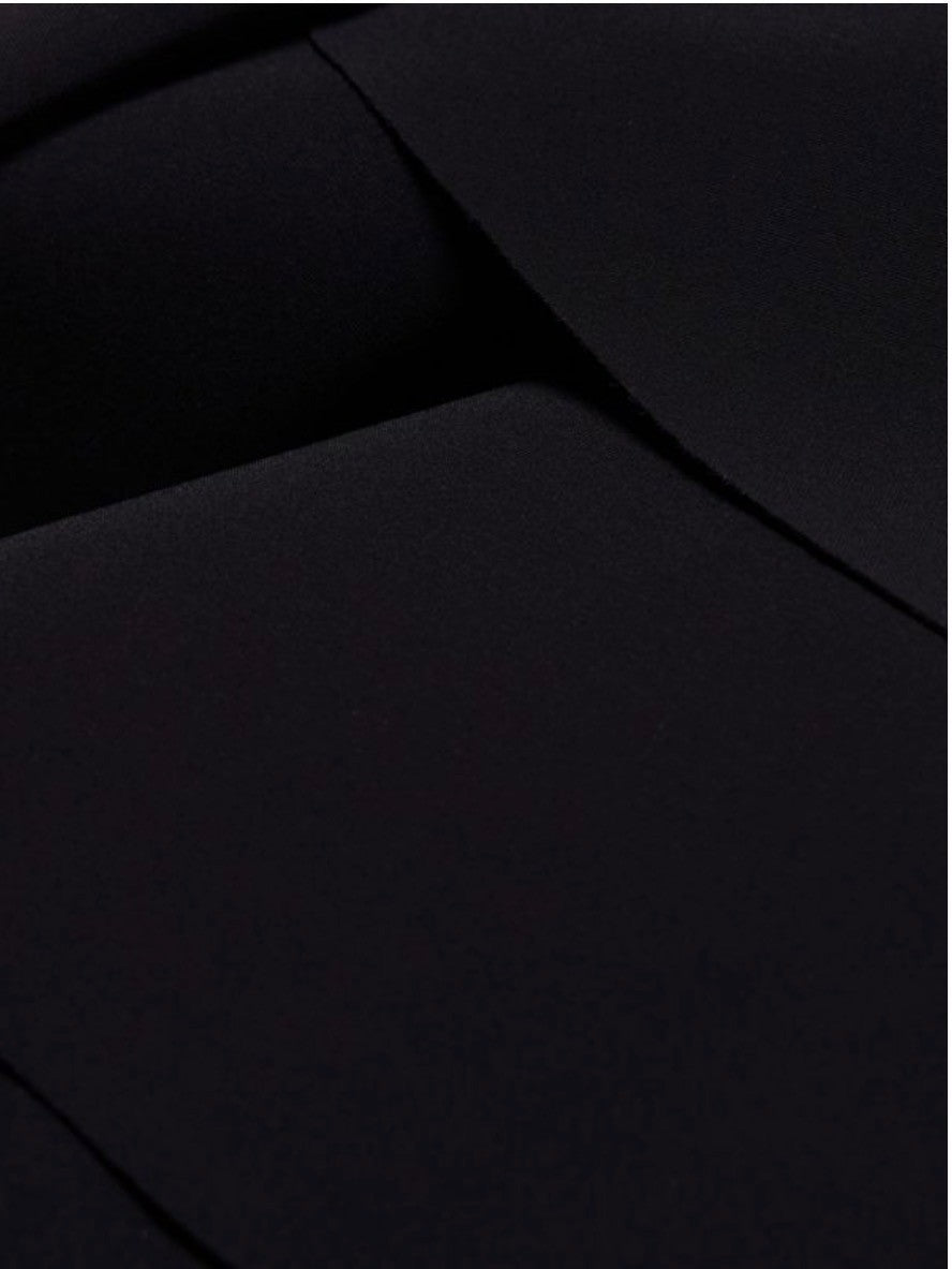 NWT CHIARA BONI LA PETITE ROBE Patty One-Shoulder Gown Size 6 Retails $995