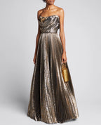 OSCAR DE LA RENTAStrapless Metallic Pleated A-Line Gown Size 4 Retails $8,990