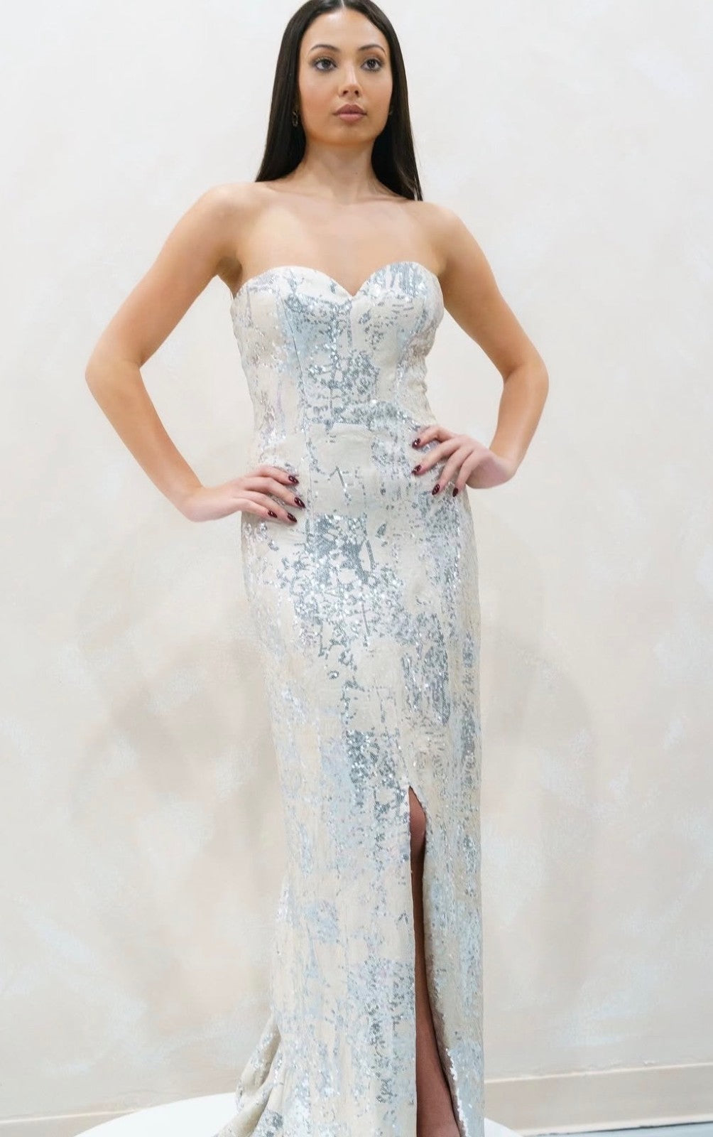 Melanie Harris Dress Size 6 Retails $1500