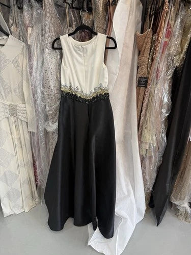 Pamella Roland Black and White Maxi Dress Size 8 – Red Carpet Evening Style