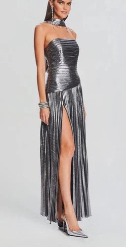 Retrofête Faye Dress Size XS – Metallic Maxi Statement Dress