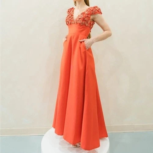 Amsale Coral Floral-Embellished Satin Gown Size 0 – Elegant Wedding Guest Style