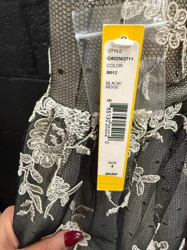 Alice and Olivia Beatrice T-Back Lace Fit and Flare Dress Size 4 – Silver Mini