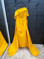 Carolina Herrera Fan Pleat Column Gown Size 10 – Yellow Silk
