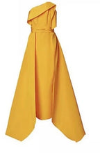 Carolina Herrera Fan Pleat Column Gown Size 10 – Yellow Silk