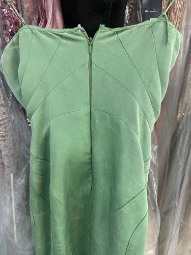 Zac Posen Strapless Mermaid Gown Size 2 – Sculpted Red Carpet Silhouette